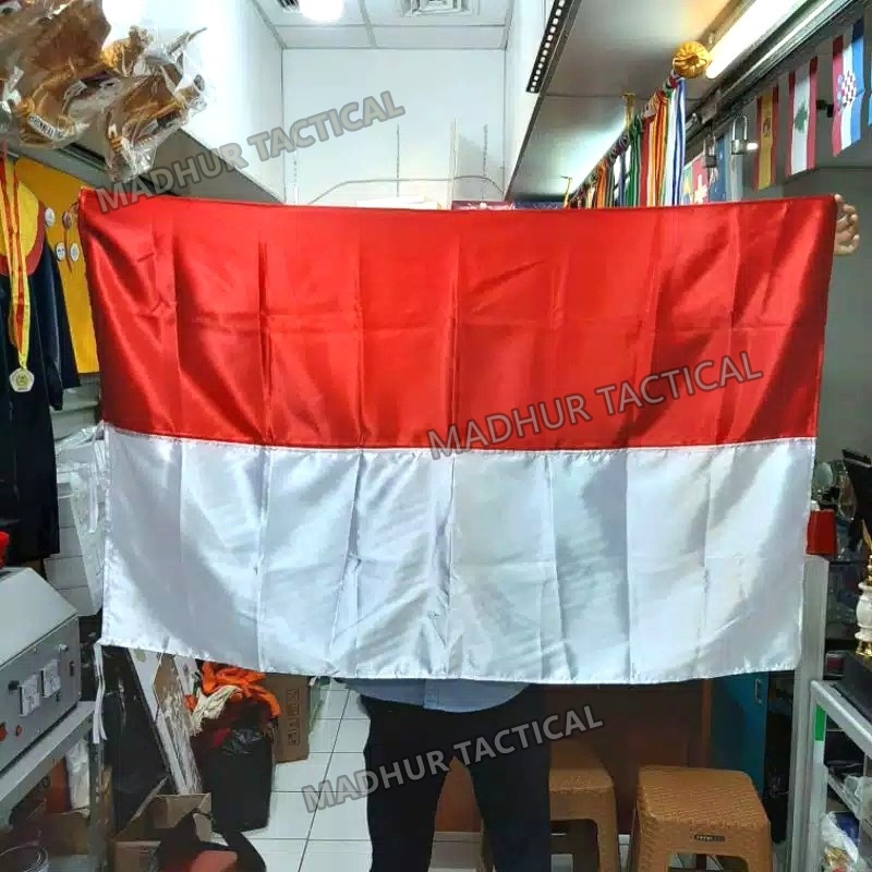 Jual Bendera Merah Putih Ukuran 90 Cm X 120 Cm Bendera Indonesia Shopee Indonesia