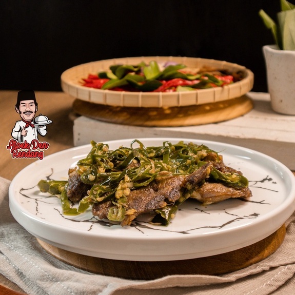 Jual Atoek Den Rendang - Dendeng Sapi Basah Batokok Lado Ijo 250 Gram ...