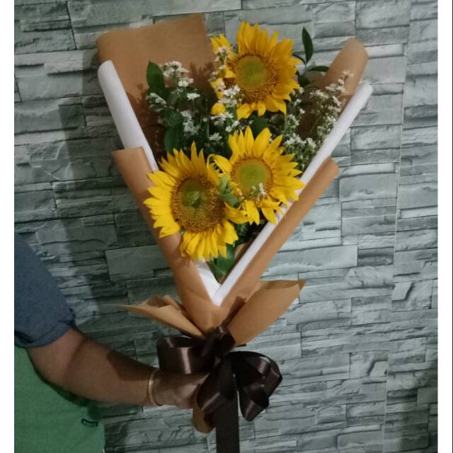 Jual Buket bunga matahari asli bucket wisuda hand bouquet bunga fresh ...