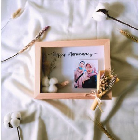Jual Flower In Frame Kado Unik Ulang Tahun/Anniversary/Graduation Frame ...