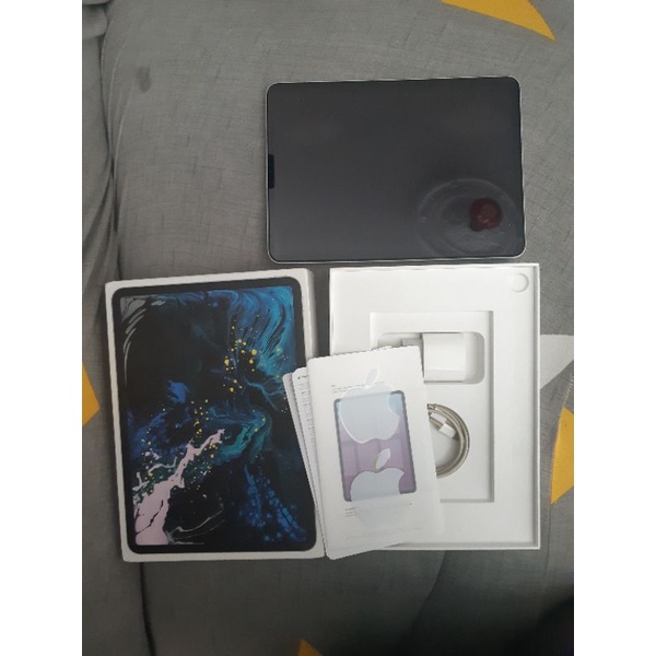 Jual APPLE IPad Pro 11 inch 256gb wifi only 2018 (Silver) | Shopee ...