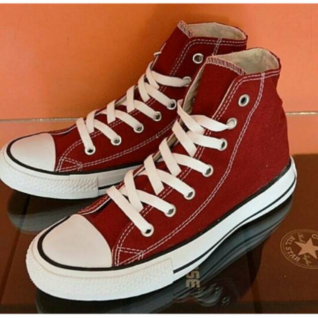 Sepatu converse 2024 all star merah