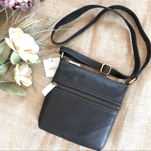 Fossil discount voyager crossbody