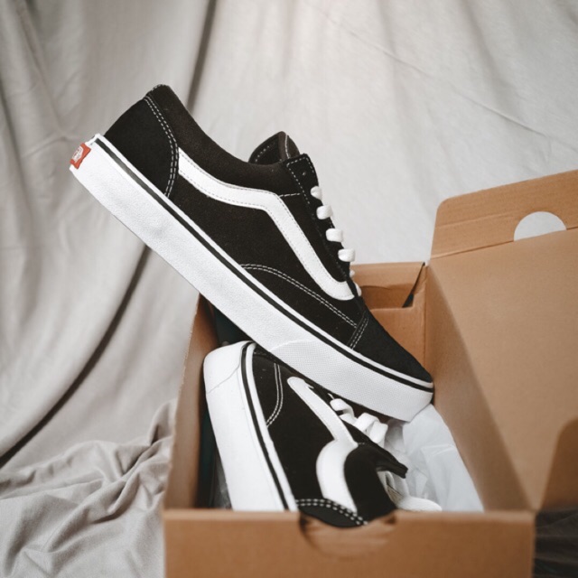 Vans old skool 2025 black white japan market