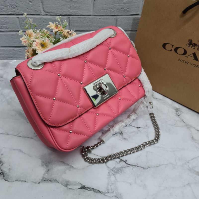 Jual Coach Cassidy Crossbody with Studded Diamond Quilting in Pink Shopee Indonesia