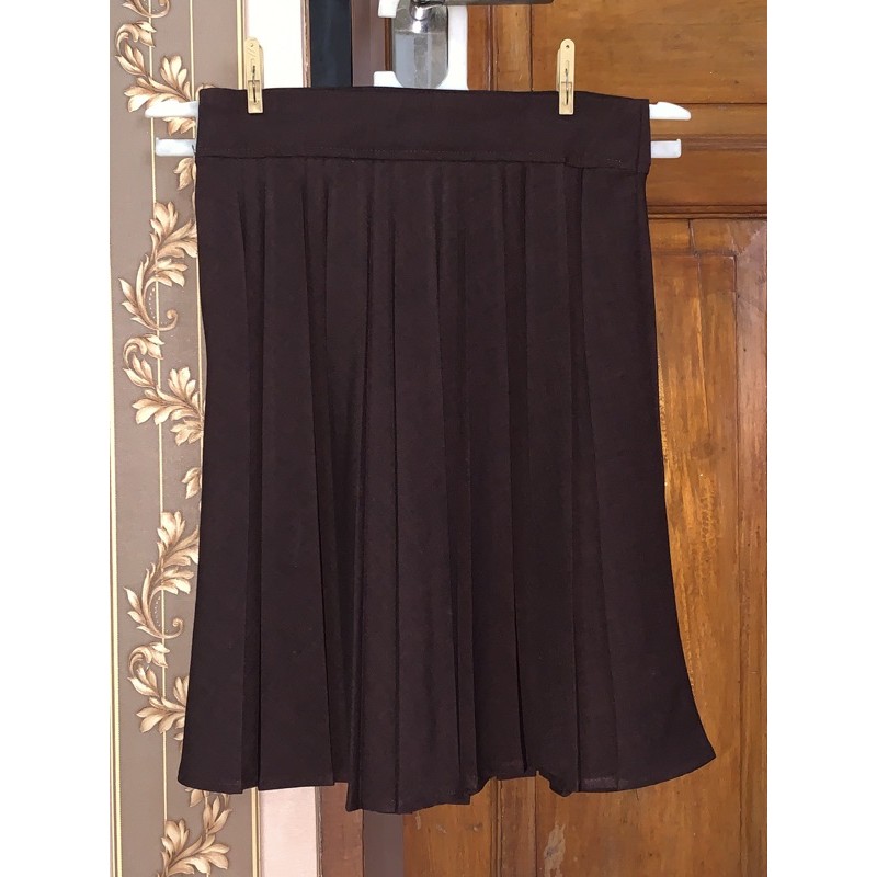 Jual NEW - rok cokelat rample pendek (preloved thrift) | Shopee Indonesia