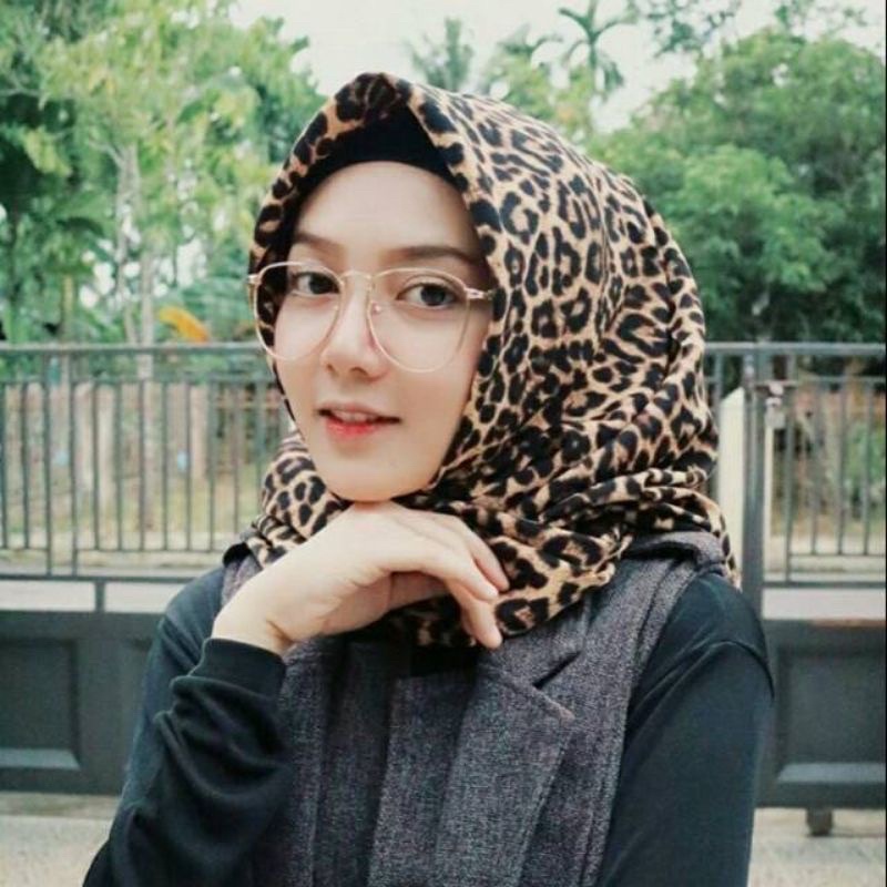 mercan esarp hijab