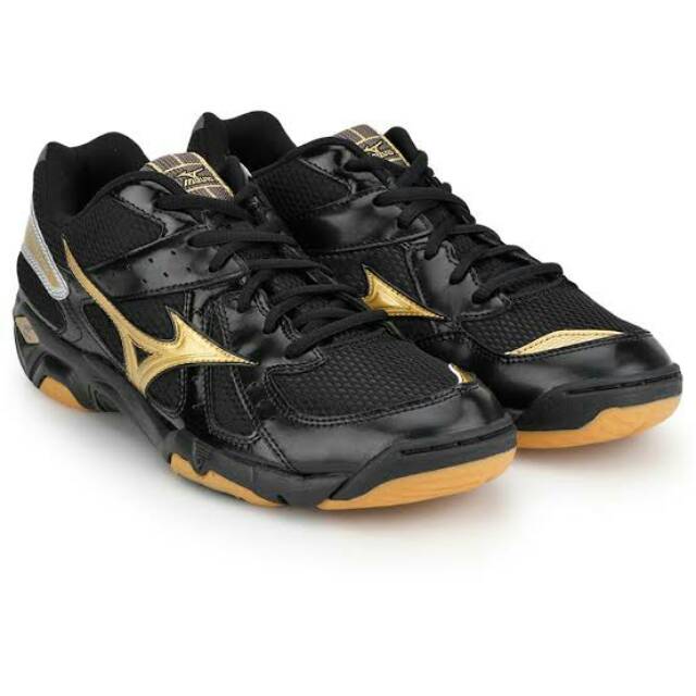 Sepatu mizuno store wave twister 4