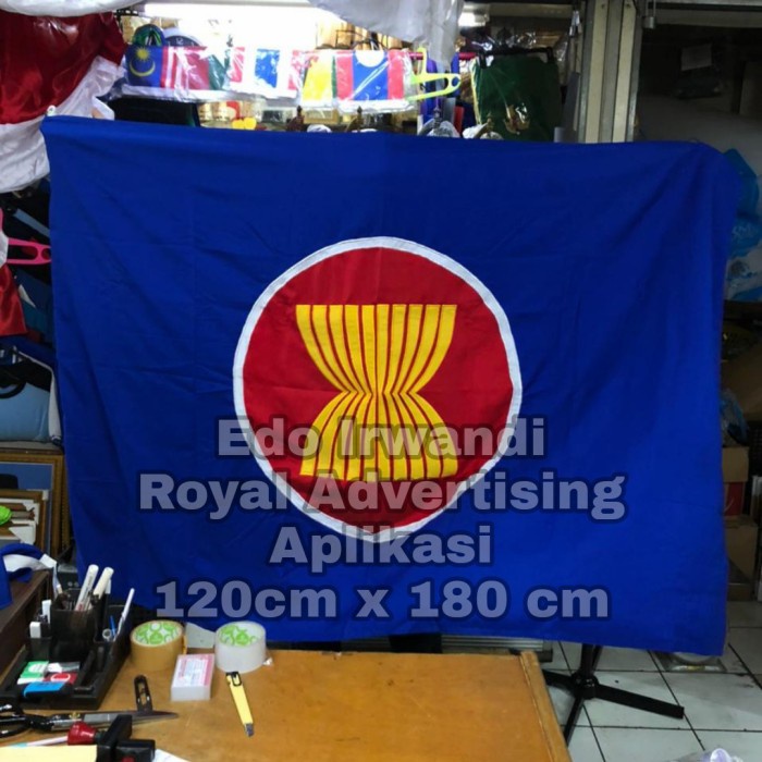 Jual TERBARU Bendera Aplikasi Logo ASEAN Bendera ASEAN Ukuran Cm X Cm BENDERA MERAH