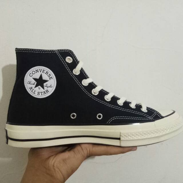 Perbedaan converse 70s shop black egret dan biasa