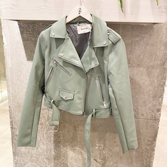 Jual Stradivarius mint leather jacket Shopee Indonesia