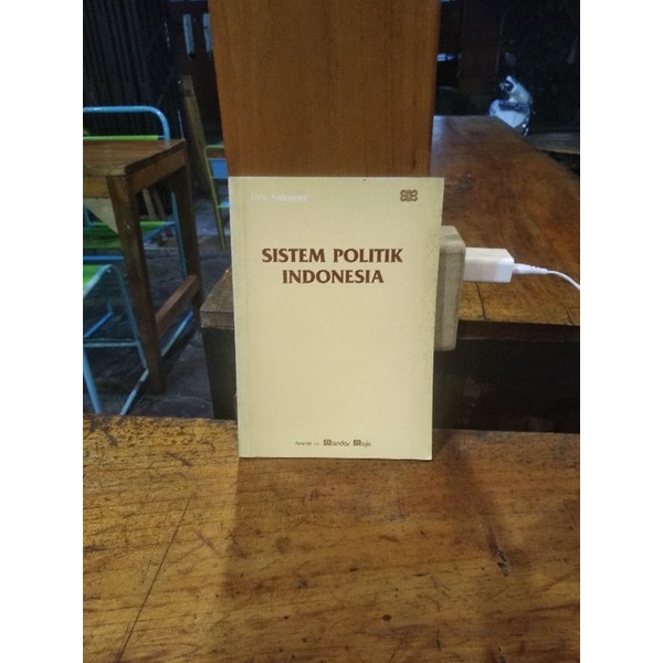 Jual SISTEM POLITIK INDONESIA by Dr Sukarna | Shopee Indonesia