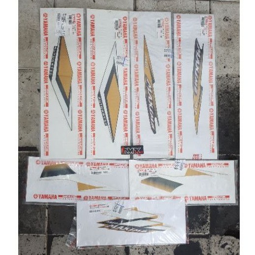 Jual Striping stiker mio maximo 2006 gold original yamaha vietnam ...