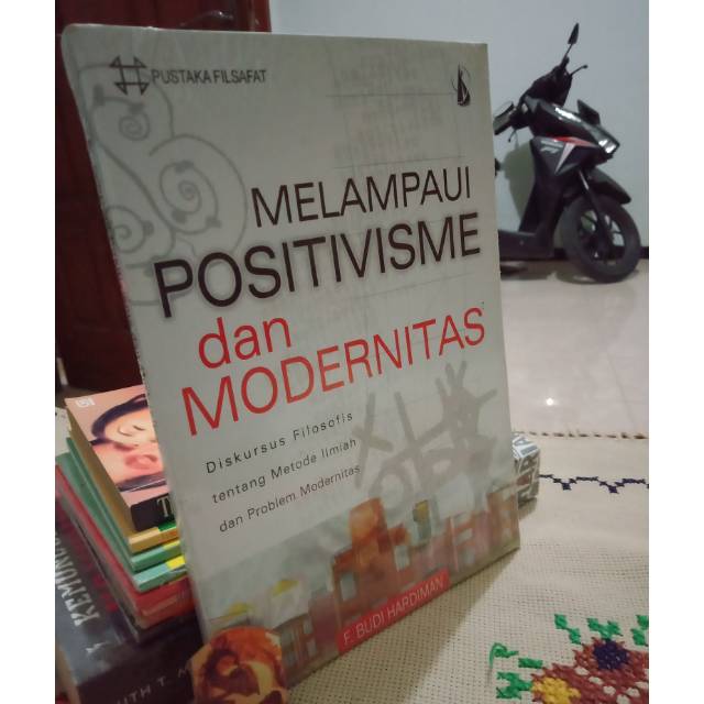 Jual Buku Melampaui Positivisme Dan Modernitas Diskursus Filosofis ...