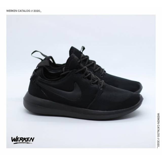 Roshe 2 all black on sale