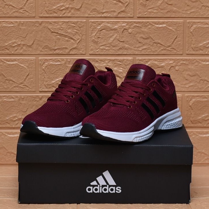 Jual Sepatu Olahraga Pria Adidas Glade Boost Men 100% Premium BNIB ...