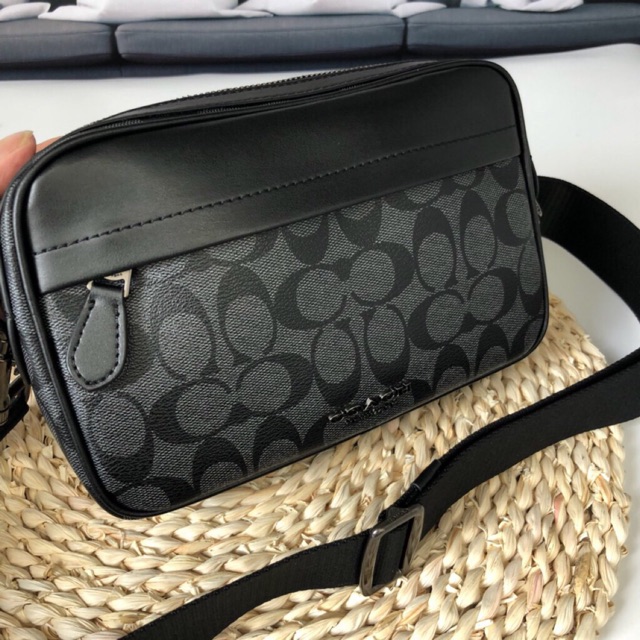 Jual Graham Crossbody in Signature Canvas Shopee Indonesia