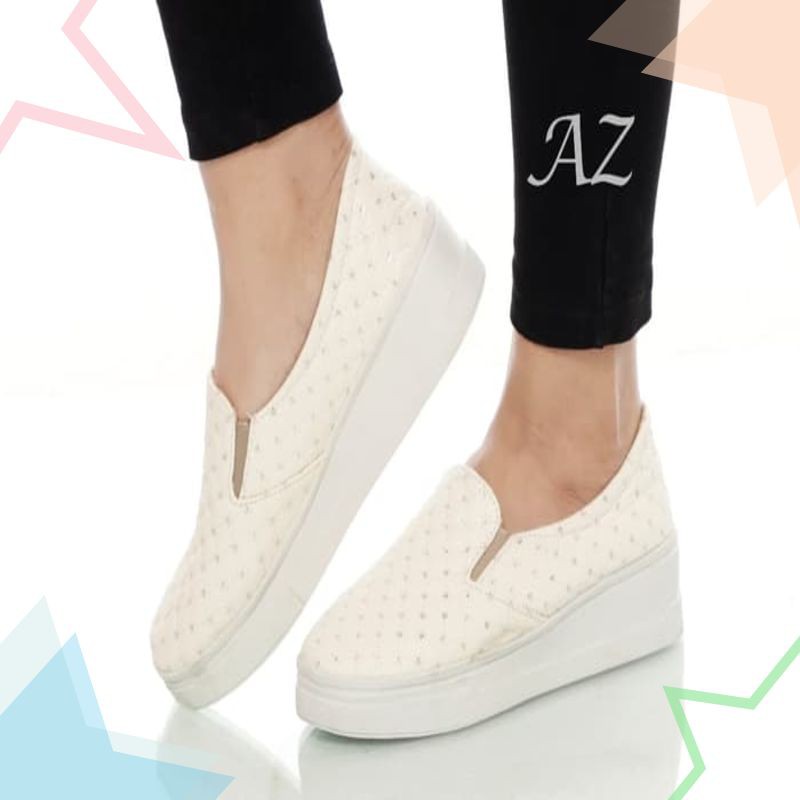 Jual Sepatu Slip On ZASKIA Slip On Simple Tinggi - Putih YN Store ...