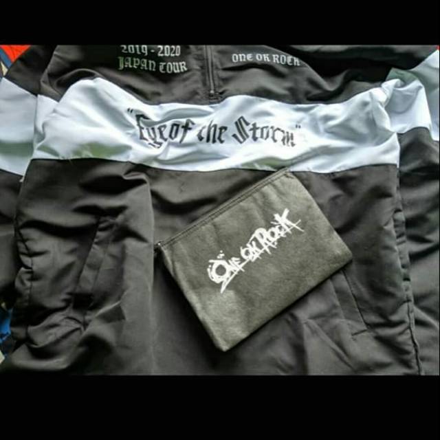 Jual Jaket hoodie one ok rock eye of the storm eots | Shopee Jual Jaket hoodie one ok rock eye of the storm eots | Shopee
