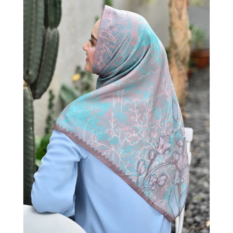 Jual New Scarf Voal Motif Hijab Mandjha Ivan Gunawan Limited Shopee Indonesia