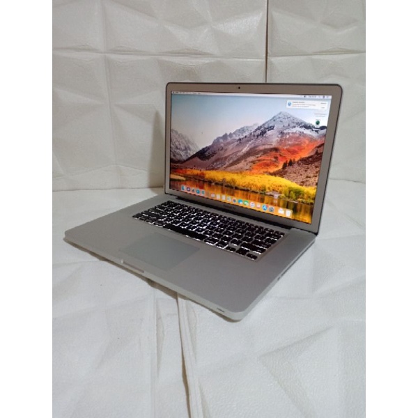 MacBookPro 15.4 (Mid 2010) Core i7 みずみずしく 8GB