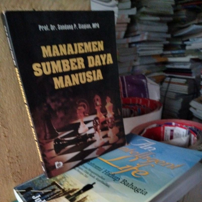 Jual Buku Manajemen Sumber Daya Manusia By Prof Dr Sondang P Siagian