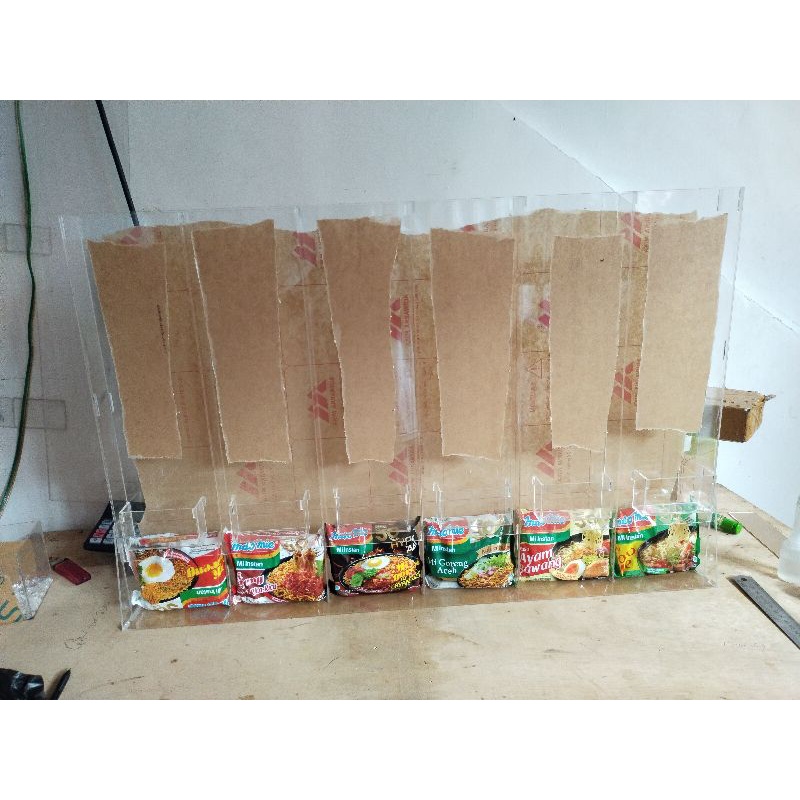 Jual akrilik rak mie instant. display mie perlengkapan | Shopee Indonesia