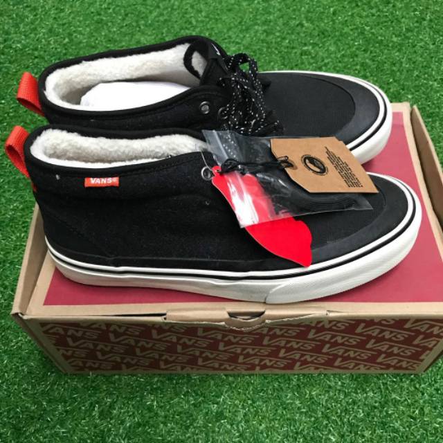 Vans hot sale finisterre chukka