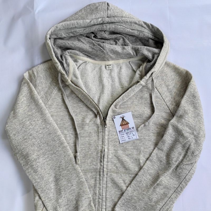 Bahan hoodie uniqlo sale