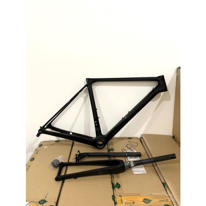 Jual Frame Hongfu fm 088 disc brake Carbon roadbike Shopee Indonesia