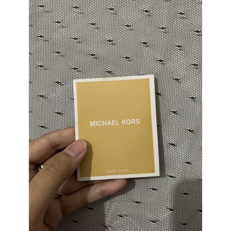 Michael kors 2025 authentication card