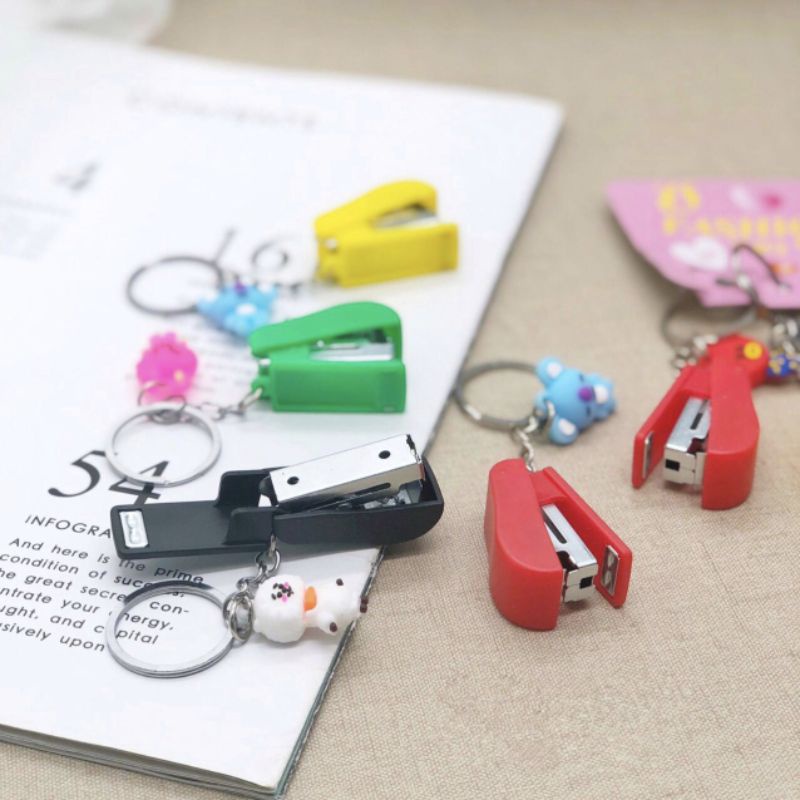 Jual Koleksi Bts Gantungan Kunci Keychain Staples Stapler Kertas Bt21 Bts Koya Chimmy Tata