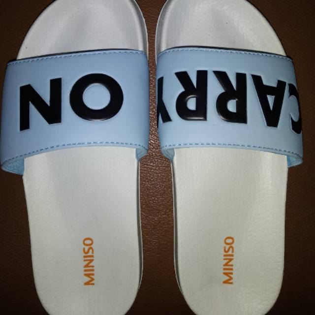 Sandal miniso carry on store