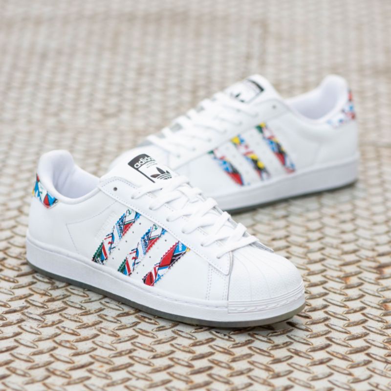 adidas gazelle silver green womens Adidas Samba ADV White/Black/Gum  Pharmacy Boardshop