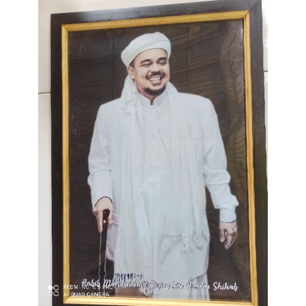 Jual Hiasan dinding cetak gambar lukisan Habib Rizieq plus bingkai ...