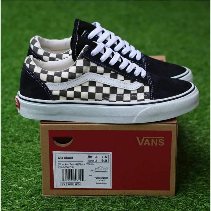 Harga vans store checkerboard old skool