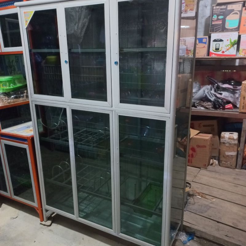 Jual lemari piring/rak piring 3pintu full box( kaki kaki tebel dan kaca ...