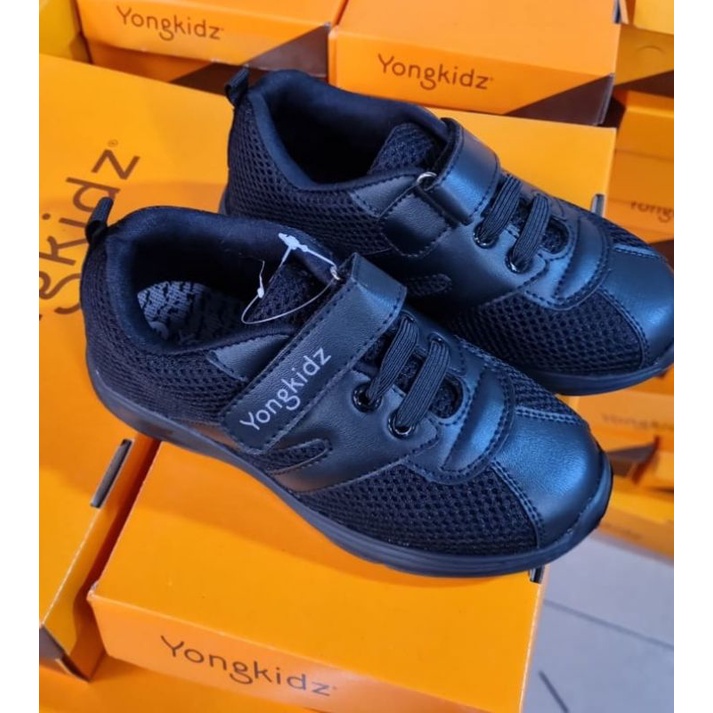 Sepatu anak hitam polos yongki komaladi sepatu perekat velcro anak 28 32