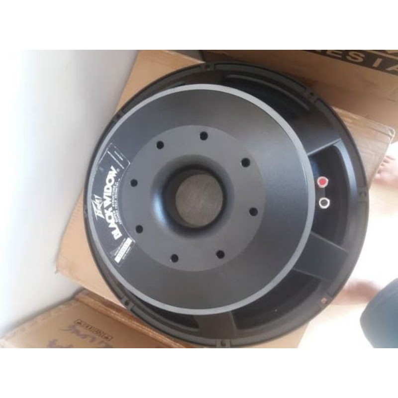 18 inch sale black widow speaker