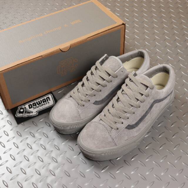 vans old skool style 36 x reigning champ grey