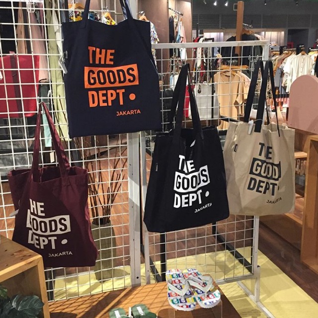 Harga tote bag sale the goods dept