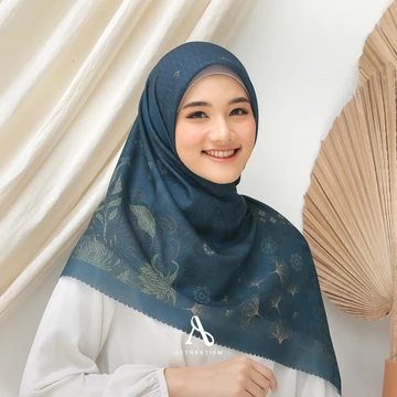 AUTHENTISM ID Maliqa Series Kerudung Segi Empat Motif Lamina Voal Lasercut Premium