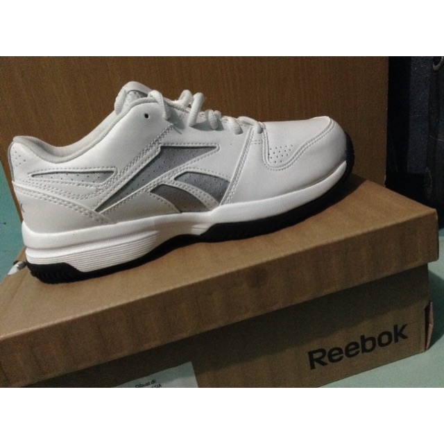 Sepatu tenis reebok court vision deals