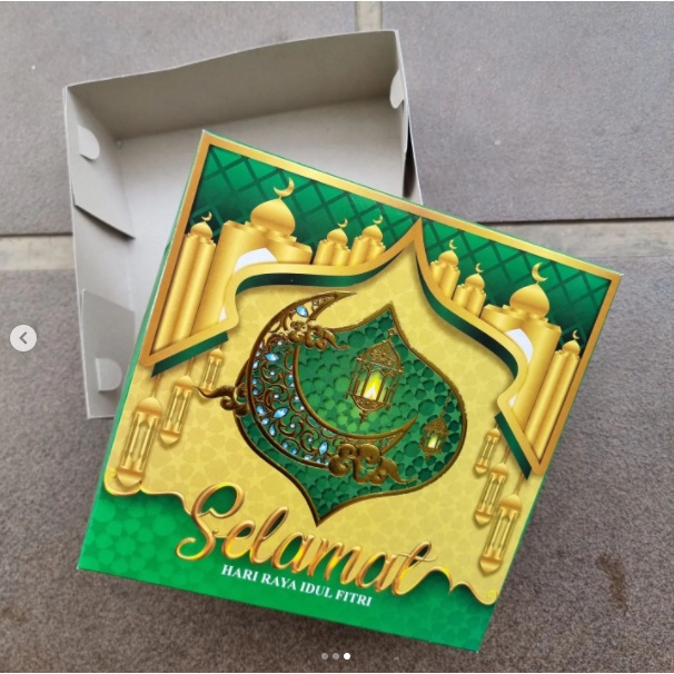 Jual Box Lebaran Spring Hijau 22x22cm Dus Kue Idul Fitri Kemasan Lapis ...