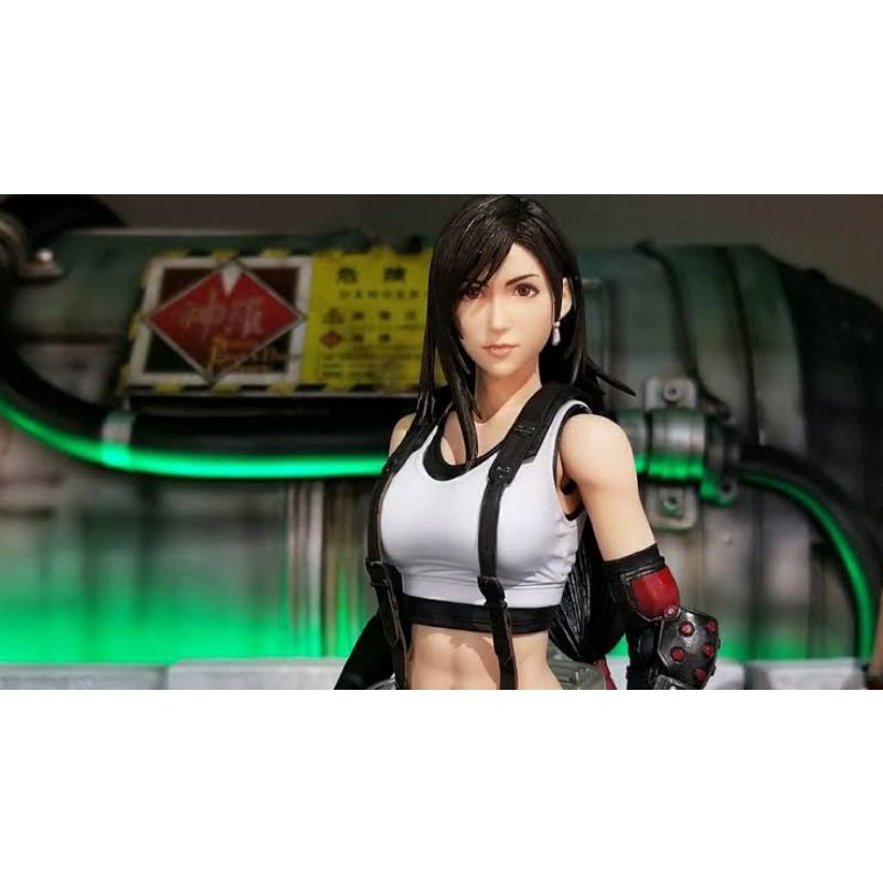 Jual Playarts Kai Final Fantasy Vii Remake Tifa Lockhart Play Arts Figure Shopee Indonesia