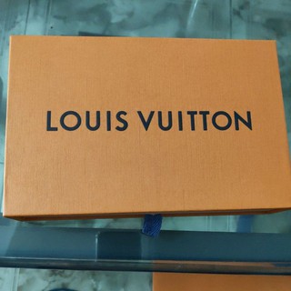 LV Box Louis Vuitton Authentic Kotak Original Branded, Fesyen Wanita, Tas &  Dompet di Carousell