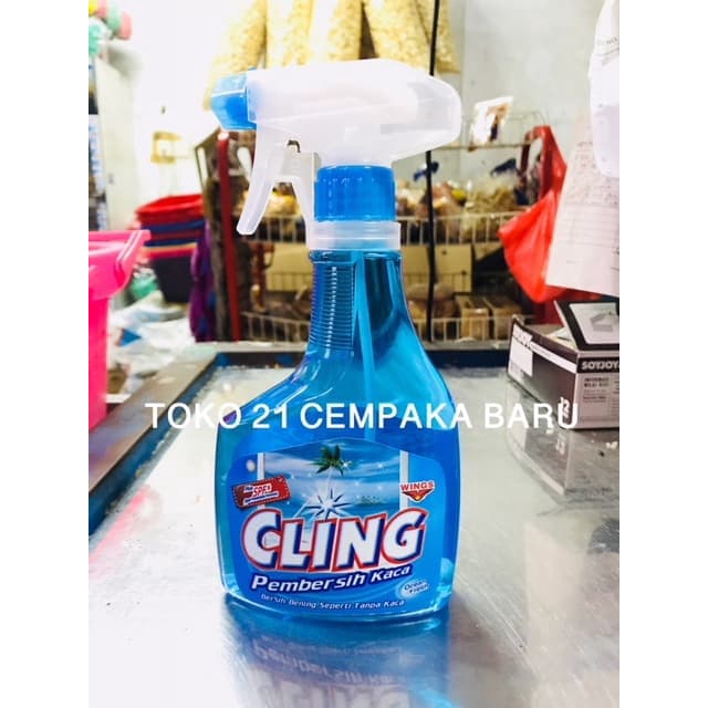 Jual Cling Pembersih Kaca Ocean Fresh Semprot 440 Ml Biru Cling Spray 440ml Shopee Indonesia 2569