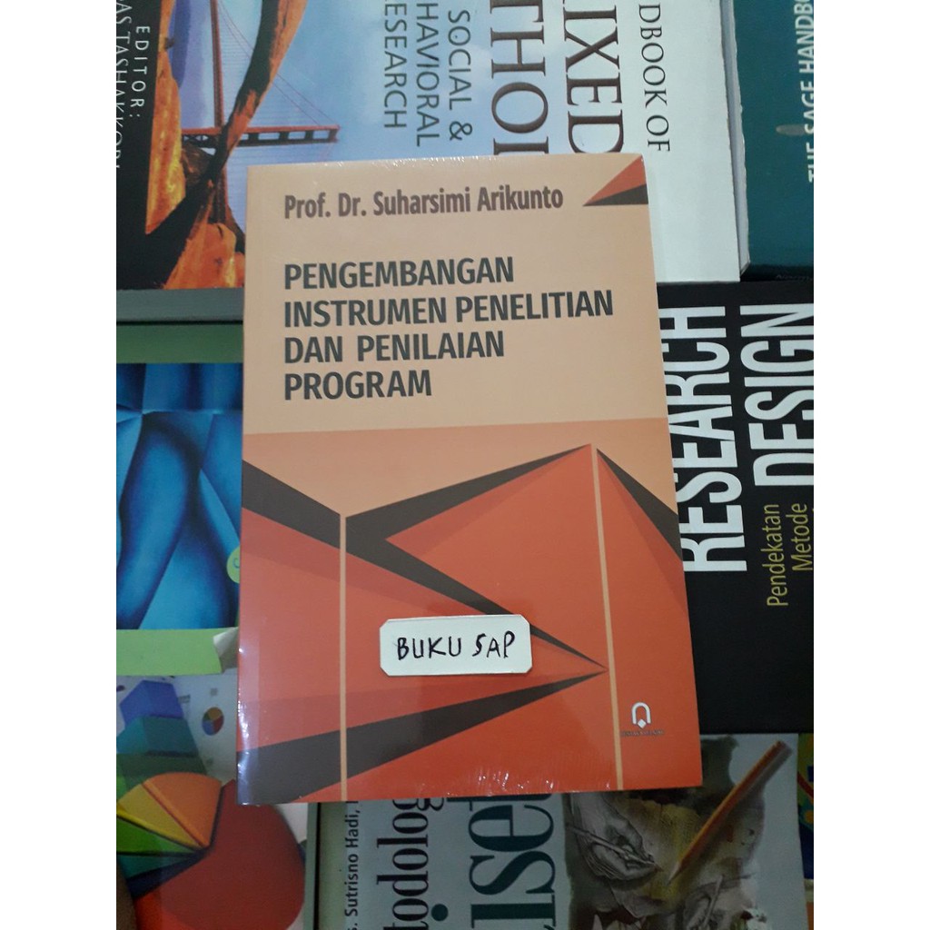 Jual Buku Pengembangan Instrumen Penelitian Dan Penilaian Program ...