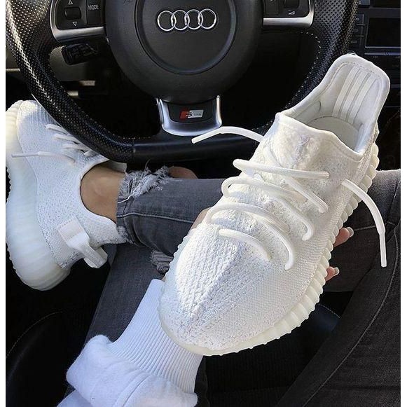 Harga yeezy cheap triple white