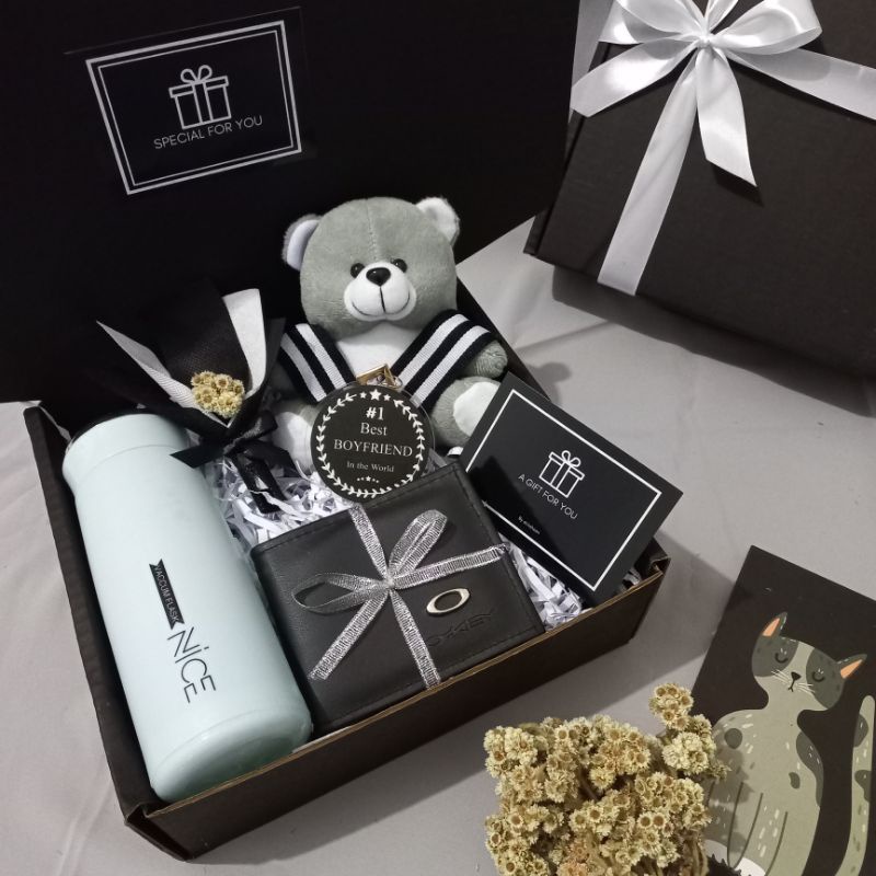 Jual [MEDALI] GIFT BOX HAMPERS COWOK HAMPERS IDUL FITRI KADO ULANG ...